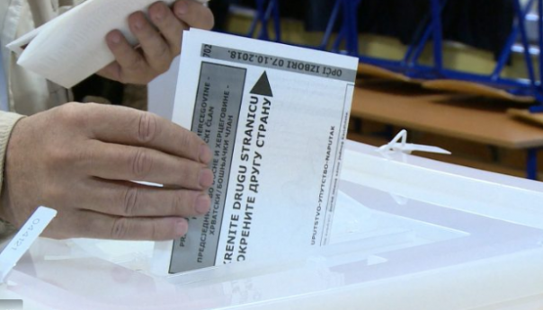 Sutra u ponoć ističe rok za podnošenje prijave birača za glasanje izvan BiH