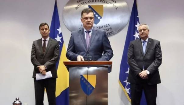 Sutra u Sarajevu sastanak Tegeltije, Novalića i Viškovića