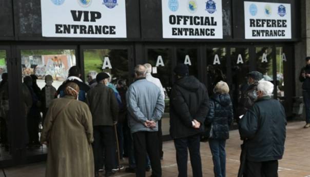 Sutra u Zetri revakcinacija 996 građana Kantona Sarajevo