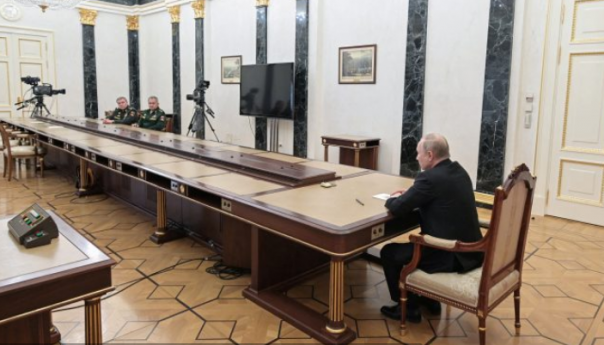 Sva tri čuvara ruskih nuklearnih kodova u jednoj prostoriji