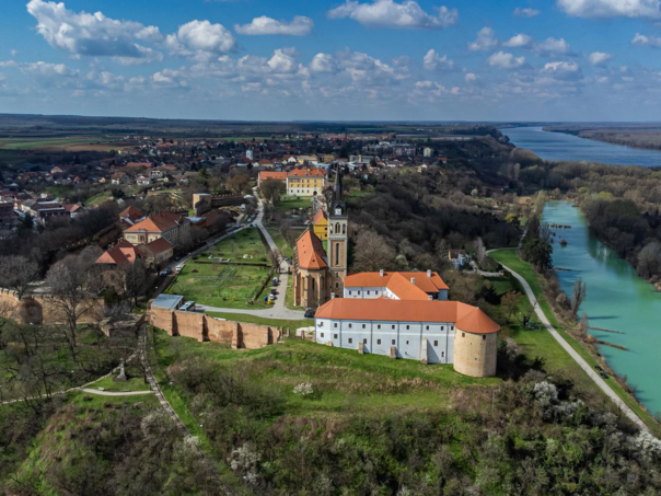 Svađa u kafani prerasla u horor na Božić, ubijen mladić