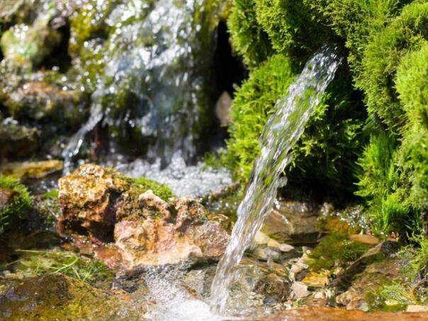 Svaka četvrta osoba na svijetu nema pristup sigurnoj pitkoj vodi