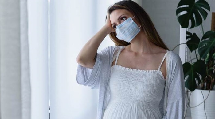 Svaka četvrta trudnica sa Covid-19 imala produžene simptome bolesti