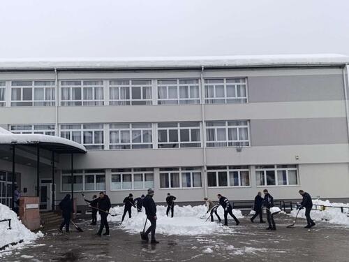 Svaka deseta škola u KS slabo otporna na zemljotrese