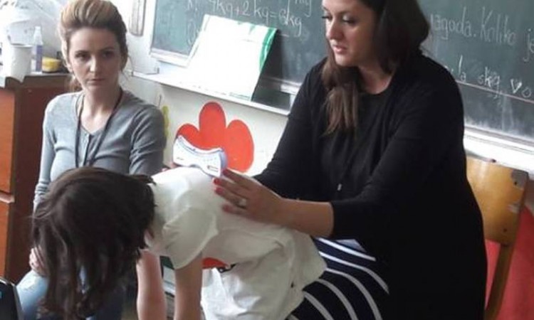 Svaki deseti pregledani učenik u ZDK ima problem s vidom, kičmom ili stopalima