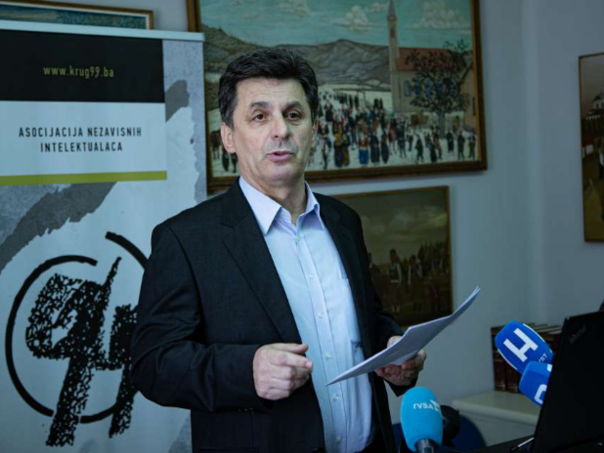 Svako historijsko uzdizanje Bosne je fizički napadano