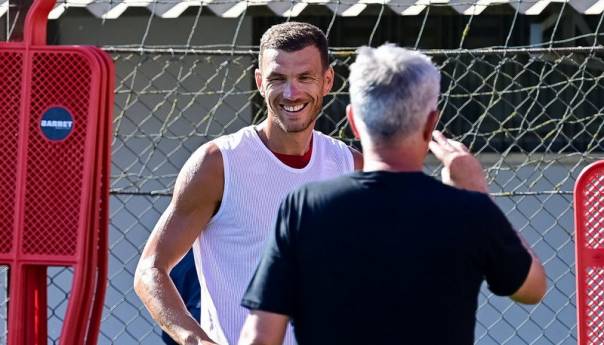 Sve je dogovoreno, Džeko će karijeru nastaviti u Interu