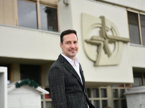 Sve manje karata za spektakl Peđe Jovanovića u Skenderiji, rasprodana tribina