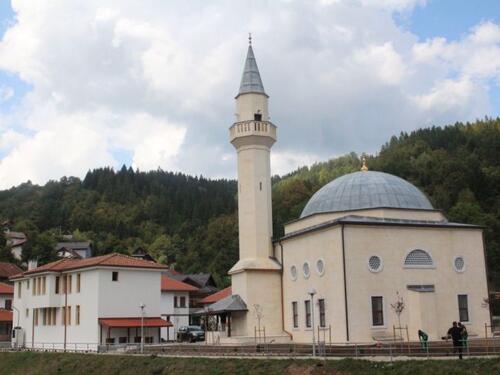 Sve spremno za svečano otvorenje Ahi Evran Veli Kiršehir džamije u Olovu