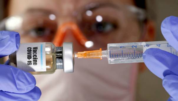 Sve više ljudi ne vjeruje u cjepivo, to ugrožava borbu protiv korone