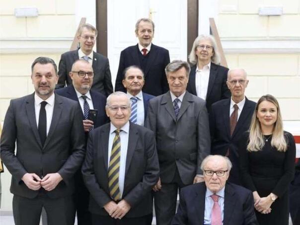 Svečana dodjela diplomatskih pasoša istaknutim bh. naučnim radnicima i istraživačima