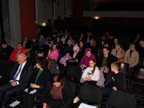 Svečanim koncertom "Iza zidova" počeli 19. "Dani Sejfullaha Prohe"