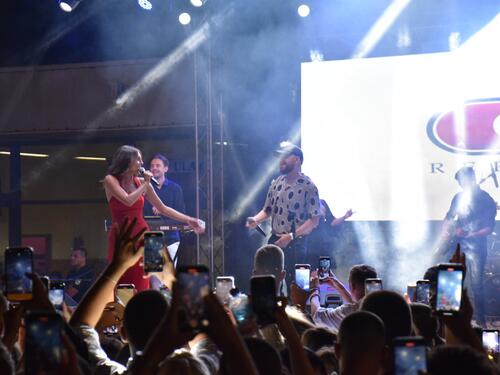 Svečano otvoren 27. Festival prijateljstva: Džejla i Henny zapalili goraždansku publiku