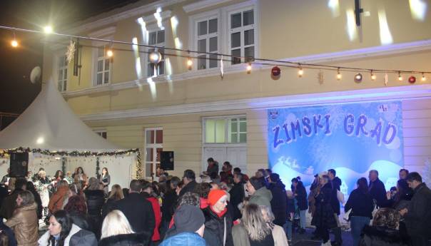 Svečano otvoren 'Zimski grad Konjic'