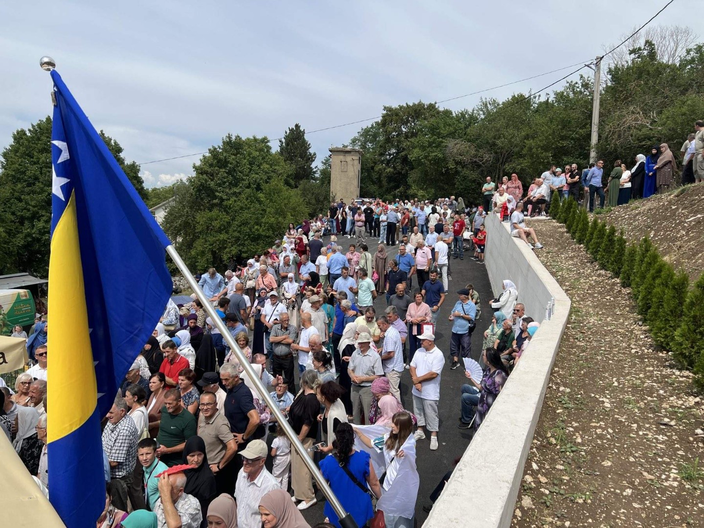 Svečano otvorena džamija u Oplećanima: Zli ljudi ne grade bogomolje...