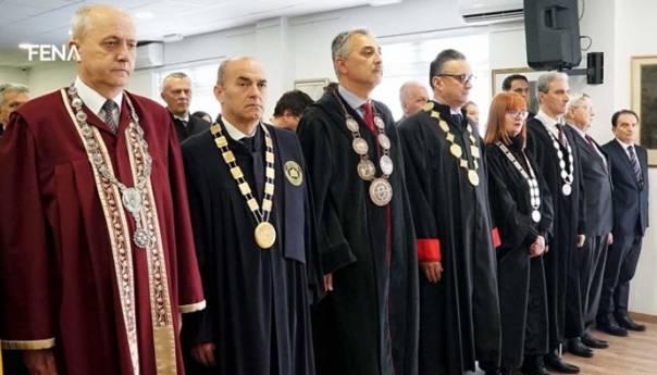 Svečanom akademijom Univerzitet 'Džemal Bijedić' obilježio 43. rođendan