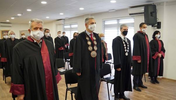 Svečanom sjednicom Senata mostarski Univerzitet proslavio 44. rođendan