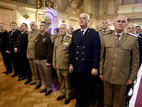 Svečanost bez prvog čovjeka: Ko je bojkotovao Akademiju OSBiH?