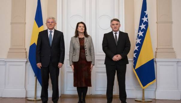 Švedska ministrica: Povući Zakon o nepokretnoj imovini RS