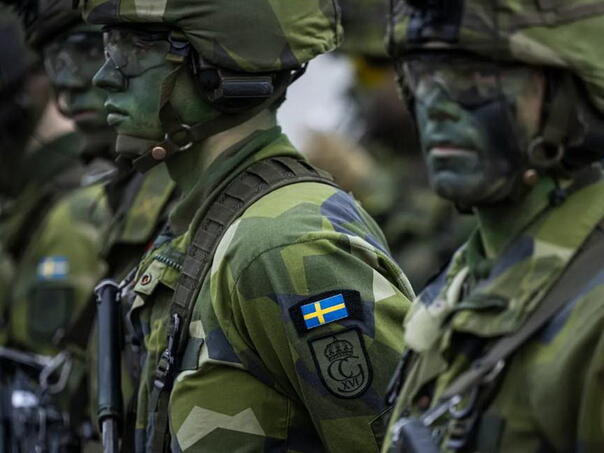 Švedska razmatra pozivanje bivših oficira u dobi od 70 godina u aktivnu službu