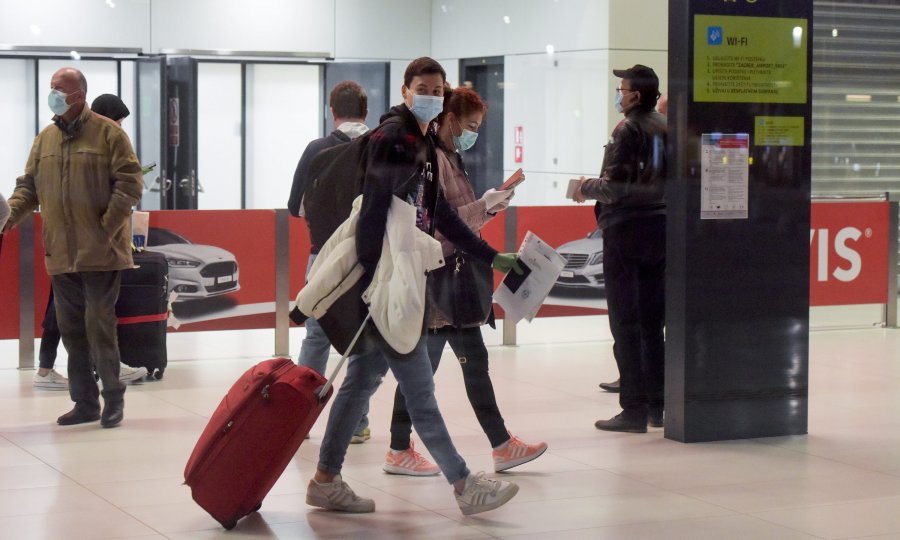 Švedska skinula Britaniju s liste zemalja rizičnih za putovanja