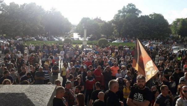 Sveštenici u više crnogorskih gradova pozvani u policiju