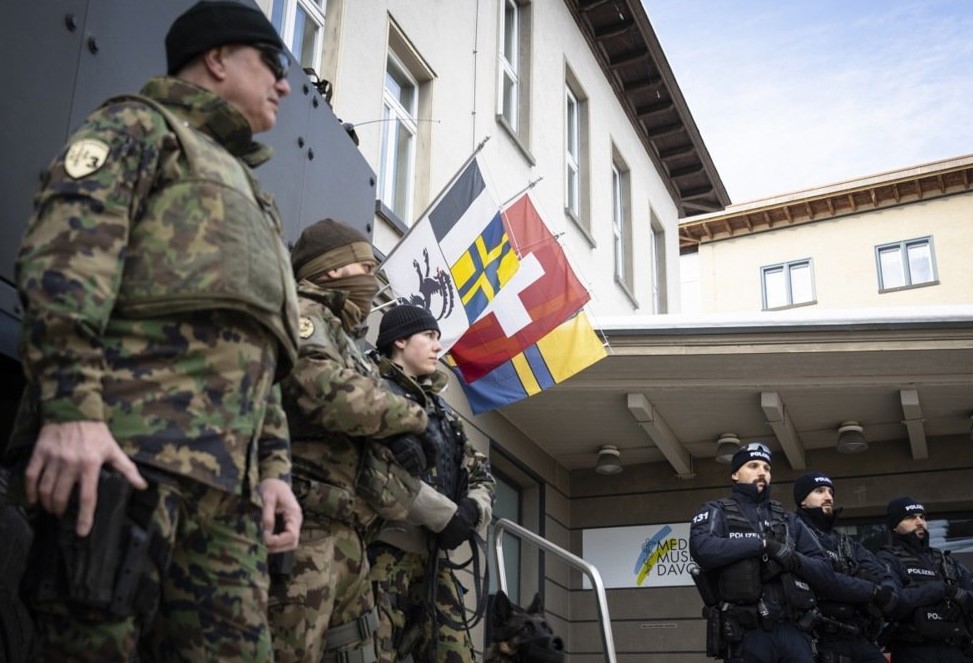 Švicarci pred velikom odlukom: Neutralnost, NATO i poruka iz Moskve