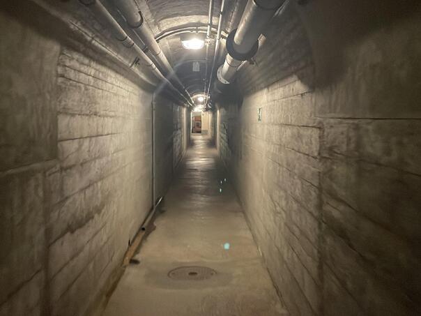 Švicarska planira obnavljanje mreže nuklearnih bunkera za slučaj rata