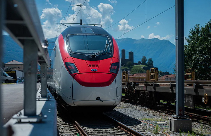 Švicarska prekinula saobraćanje vozova s Italijom