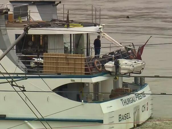 Švicarski turisti zaglavili na kruzeru