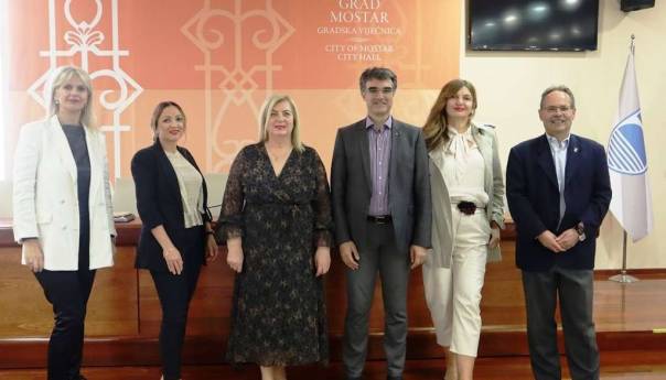 Švicarski veleposlanik u Mostaru, razgovarano o saradnji