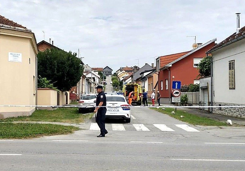 Svjedok iz Daruvara: Ubica ušao u kafić, naručio piće i pištolj stavio...