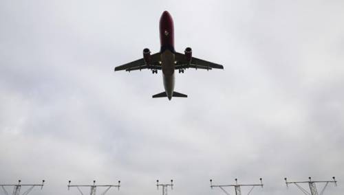 Svjetske aviokompanije obustavile letove iznad Irana i Iraka