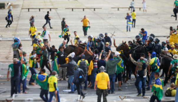 Svjetski čelnici osudili napad Bolsonarovih pristaša, oglasila se i Bijela kuća