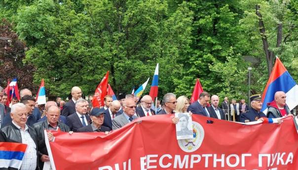 Svjetski mediji o skupovima u BiH: Proruski marš održan u RS