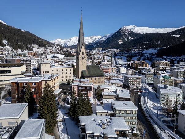 Svjetski moćnici stižu u Davos: Ovo su ključne teme