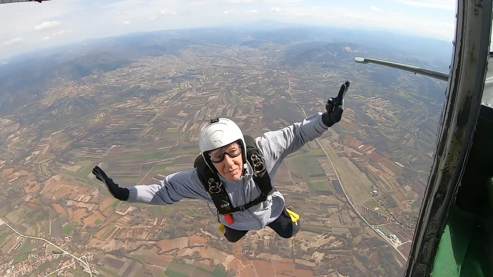 Svjetsko čudo iz Tuzle: Skakat ću još, dobio sam novi padobran!