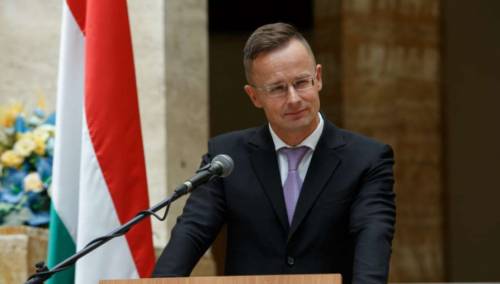 Szijjarto: Mađarska će glasati protiv članstva Kosova u europskim tijelima
