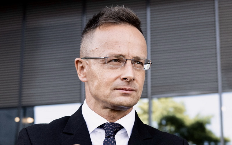 Szijjártó: Sreća pa se Zelenski ne pita za NATO