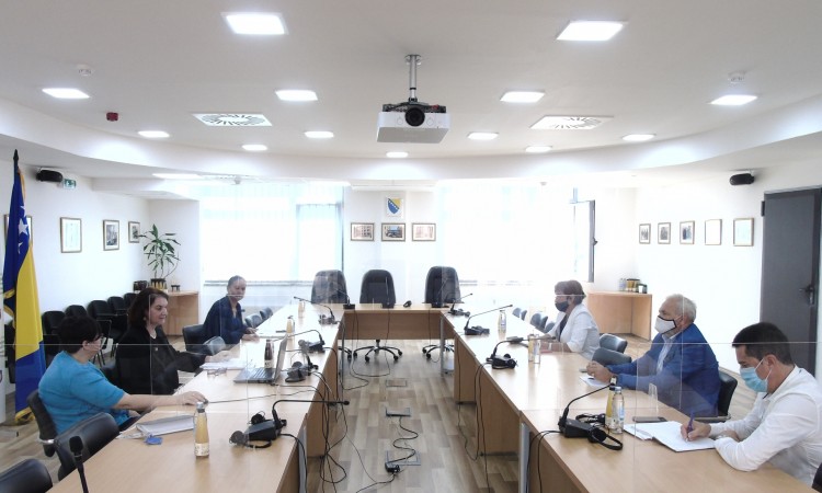 Tadić i Livieva o monitoringu predmeta ratnih zločina