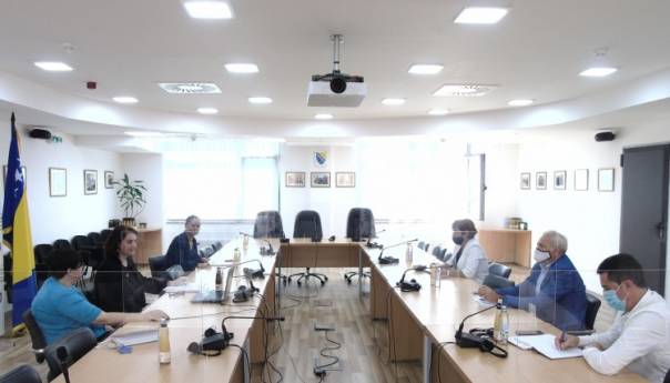 Tadić i Livieva o monitoringu predmeta ratnih zločina