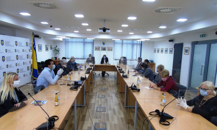 Tadić: Nastaviti rad na realizaciji prioriteta definiranih u okviru preporuka EK