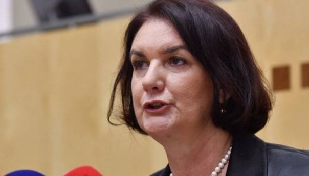 Tadić se ponovo nije pojavila pred Istražnom komisijom