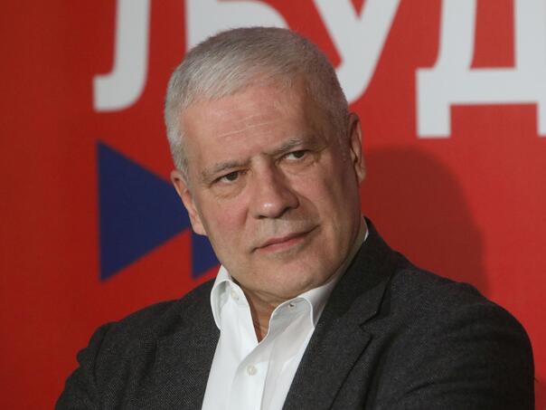 Tadić: SNS pravi društvo u kojem gluperde, siledžije i kriminalci terorišu običan svijet