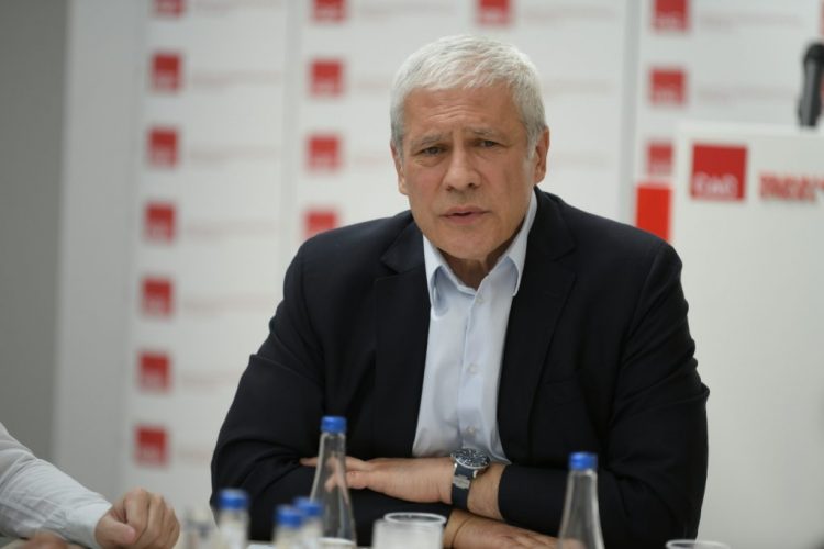 Tadić:Stanje na sjeveru Kosova posljedica predizbornih interesa Vučića i Kurtija
