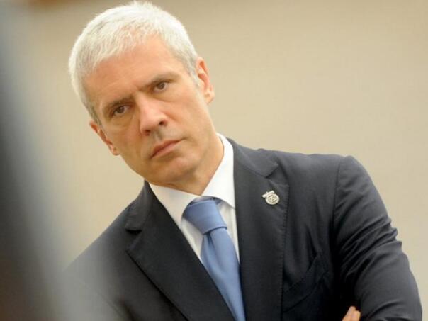 Tadić žestoko kritikovao Macrona i EU: Da se ogradi od Vučićeve zloupotrebe