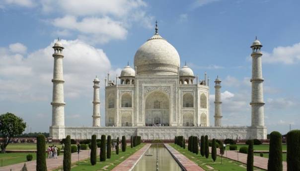 Taj Mahal, nakon šest mjeseci, ponovo otvoren za posjete