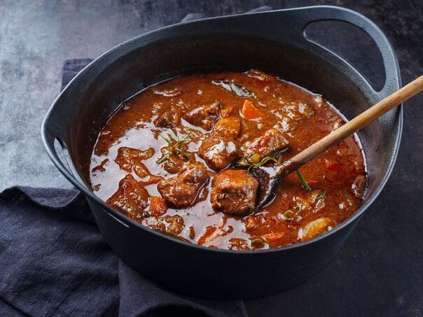 Tajna savršenog gulaša: Kuhar otkrio trik za meso mekano kao puter