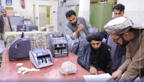 Talibani zaplijenili milione dolara od bivših afganistanskih zvaničnika