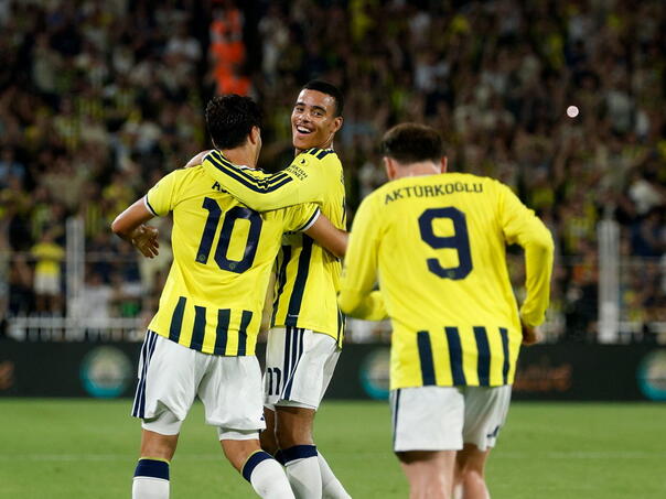 Talisca i Greenwood donijeli Fenerbahčeu veliku pobjedu protiv Sturma